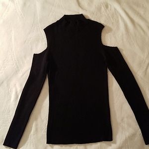 Black Cold Sholder Sweater